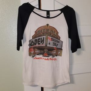 S Womens Obey 3/4 Sleeve Top.
